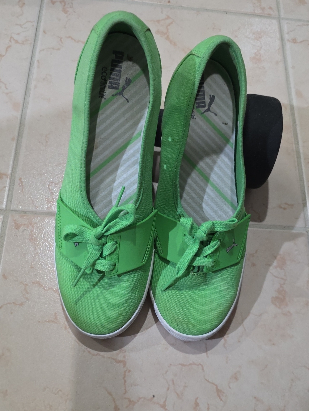 Puma Women's Bright Green Canvas Slip-On Loafers